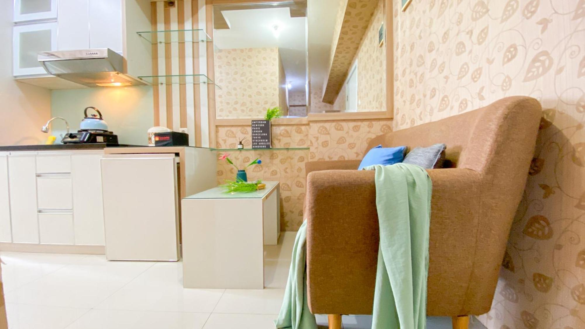 Apartment Comfort Living 1br At Pramuka By Travelio *